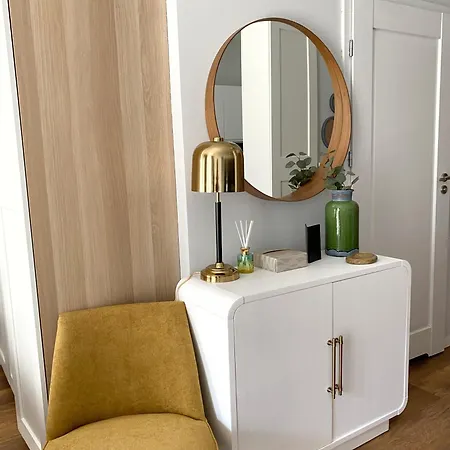 Living Point Mokotow شقة